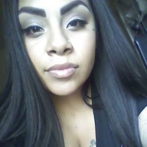 Meet your Posher, Cece